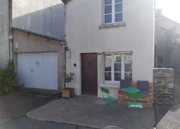 Maison Des Gabelous